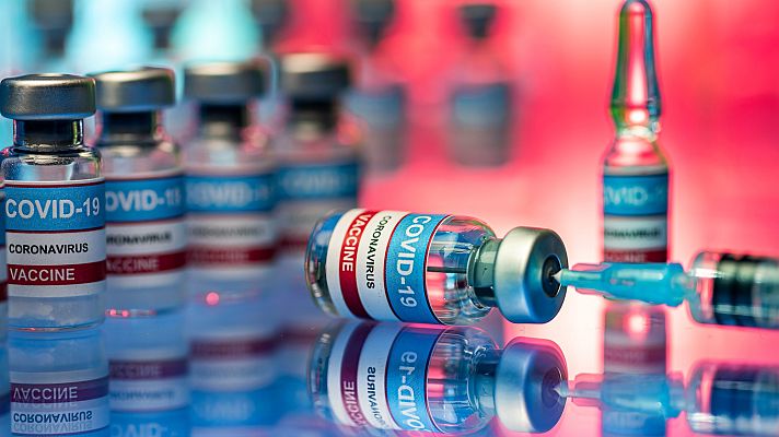 La hora de La 1 - Vacunar en una ola de contagios complica la situación