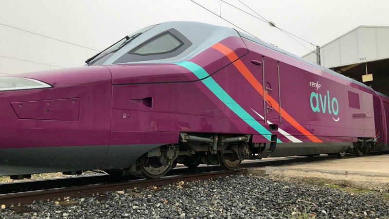 Renfe ha vendido en unas horas unos 40.000 billetes para viajar en Avlo, su Ave 'low cost'