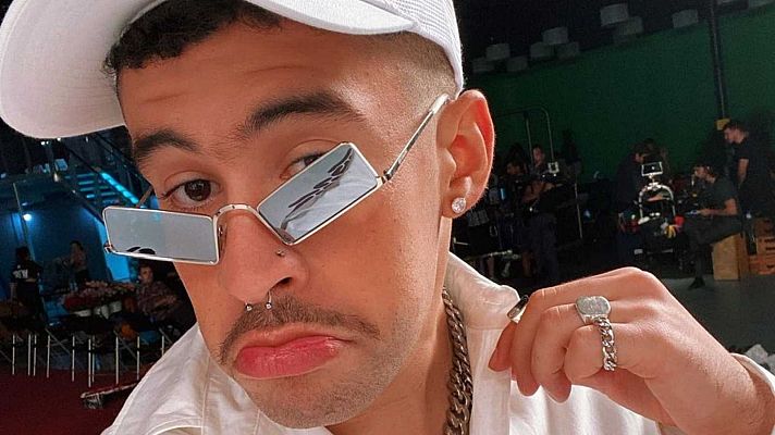 Telediario 1 - Los discos de Bad Bunny, David Bisbal y Pablo Alborán, los de más éxito en España en 2020