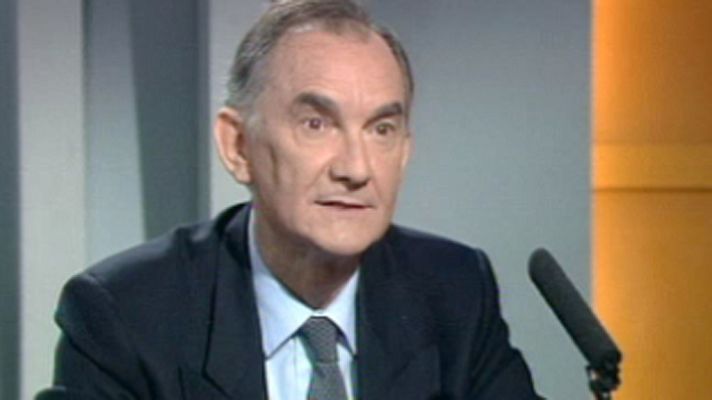 Fue noticia en el Archivo de RTVE - Los desayunos de Radio 1 - Francisco Tomás y Valiente (1995)