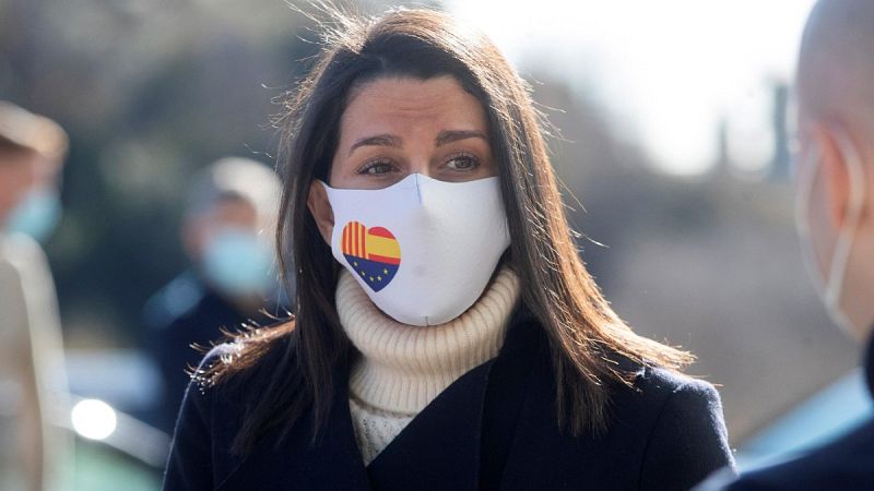 Arrimadas critica la salida de Illa de Sanidad - La hora de La 1 | Ver