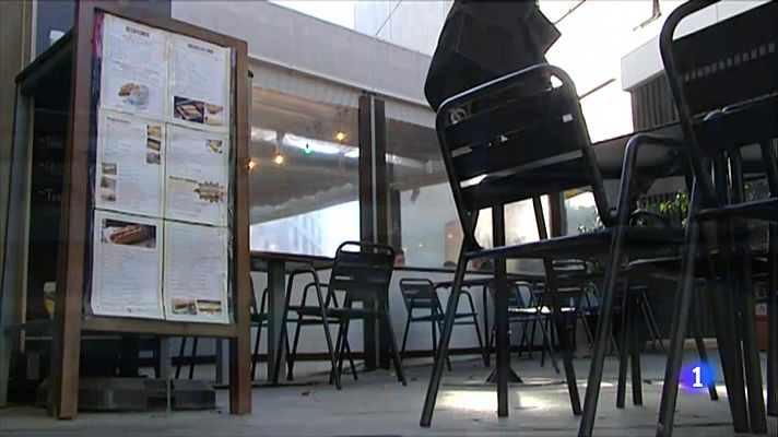 L'Informatiu - Els sectors afectats se sumen a les crítiques