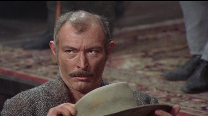 Cine internacional - Más allá de la ley