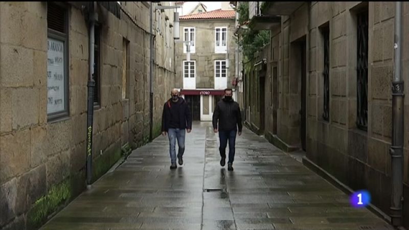 Hosteleiros de Pontevedra inician unha marcha a pé a Santiago