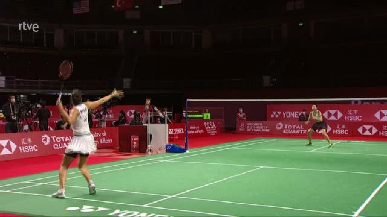 Bádminton | Carolina Marín vence a Michelle Li