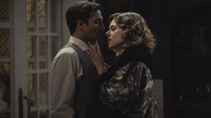 Acacias 38 - Detrás de las cámaras: Genoveva trata de seducir a David