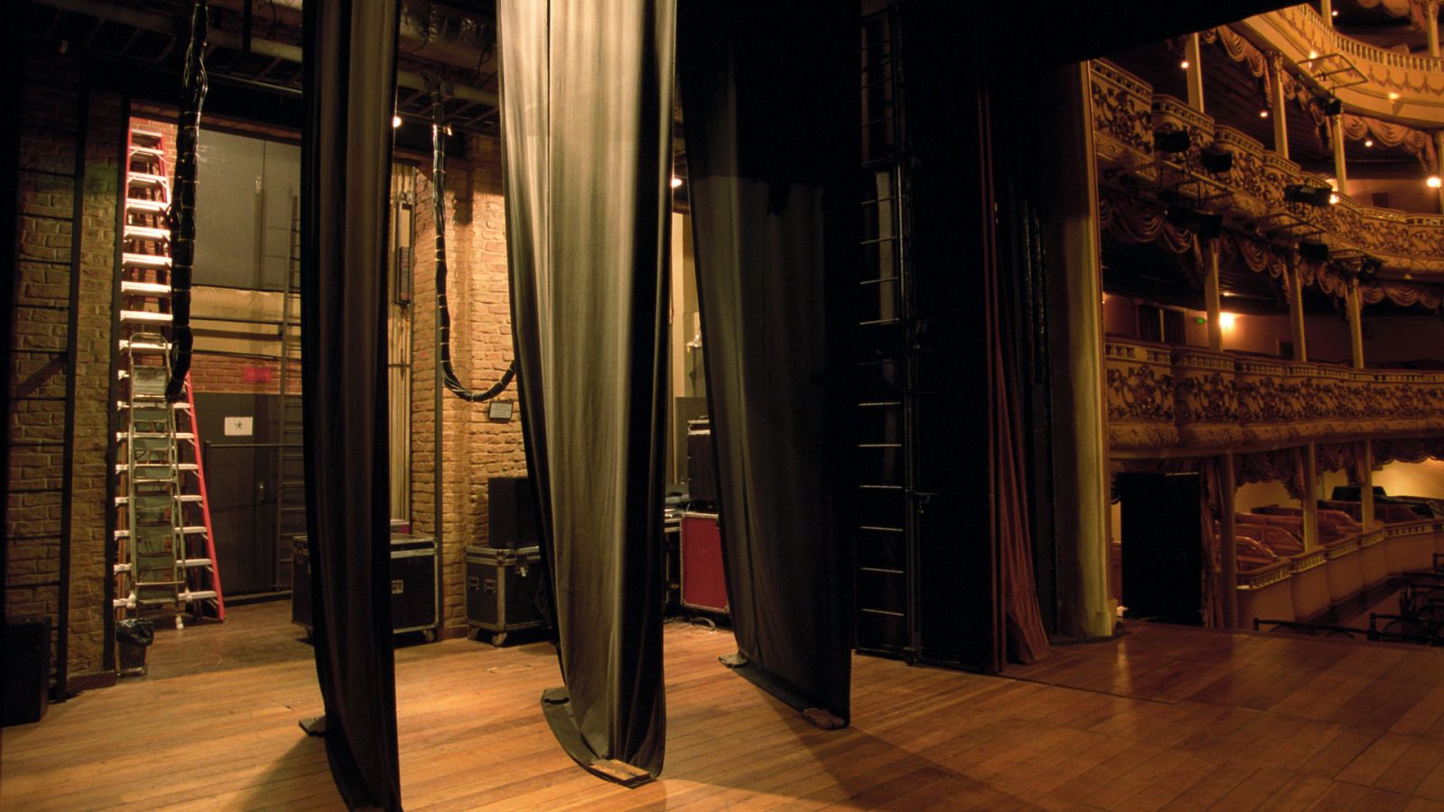 Teatro itinerante: en aceras, garajes... 