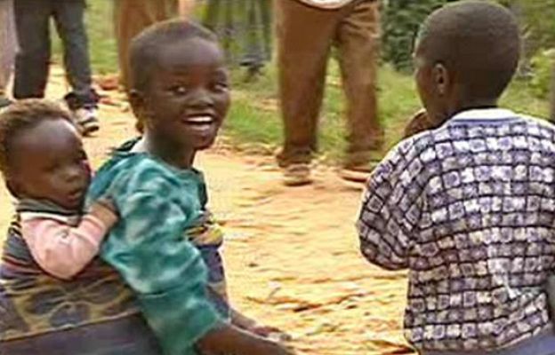 En portada - Minerales de guerra.Contraportada