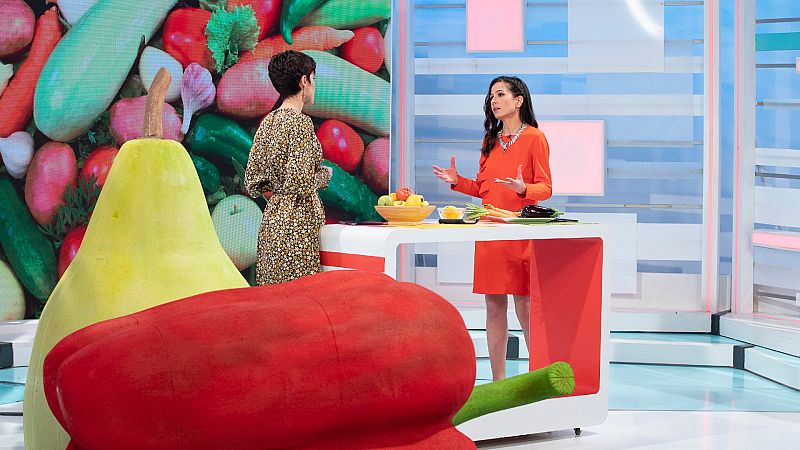 Por qué no deberías tirar la piel de las frutas y las verduras 