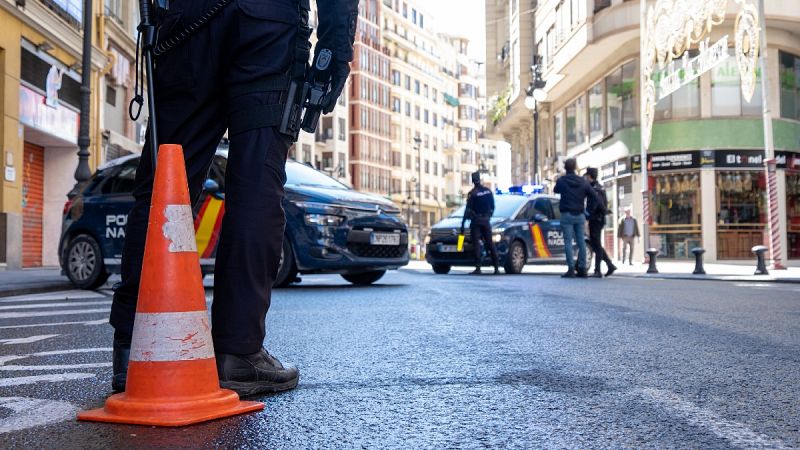 Tres detenidos y varios heridos leves en el desalojo de un local en Madrid