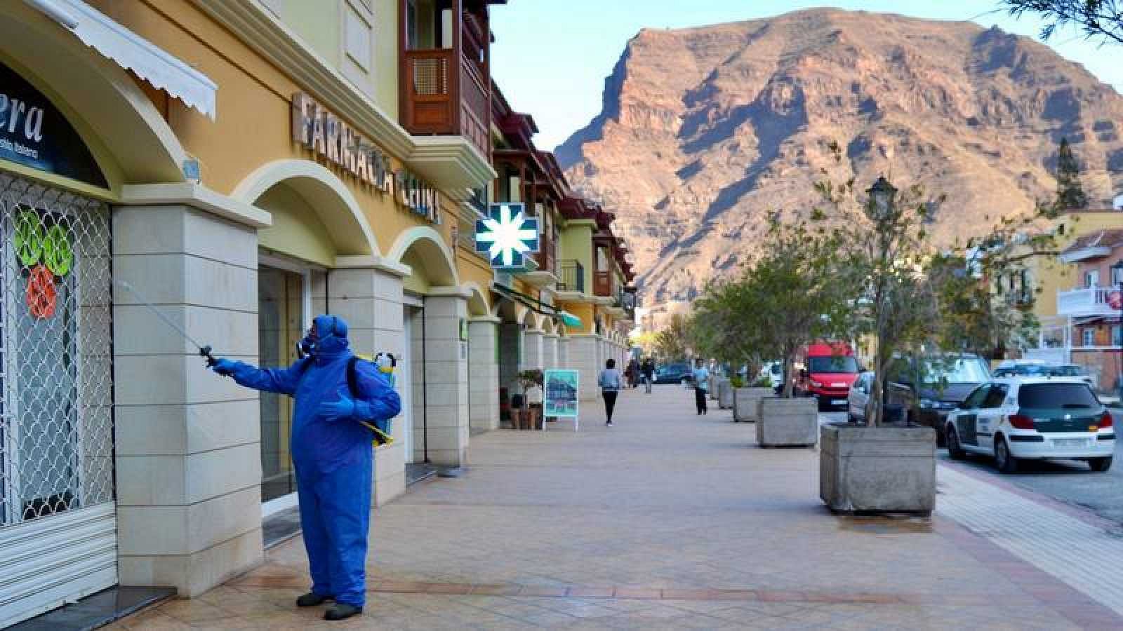 Se cumple un año del primer positivo en España: un turista alemán en la isla canaria de La Gomera