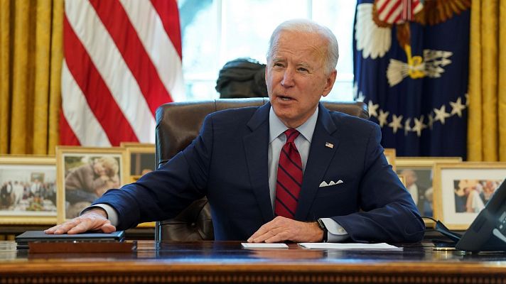 Telediario 1 - La estrategia climática de Biden: vuelta al Acuerdo de París y suspensión de concesiones petrolíferas