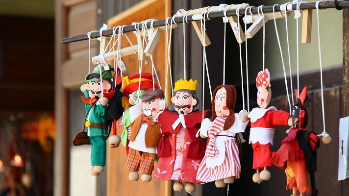 Telediario 1 - Una obra de títeres aborda la transexualidad en el Teatro Soho de Málaga