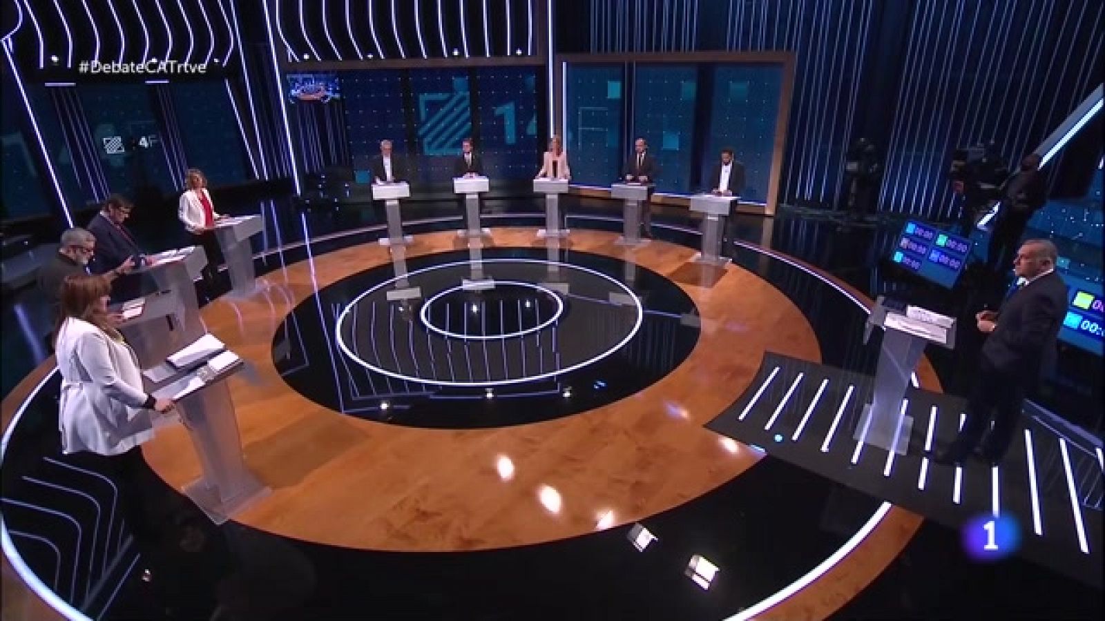 Els nou candidats s'enfronten en el debat de RTVE | Debat Eleccions 14-F - RTVE Catalunya -