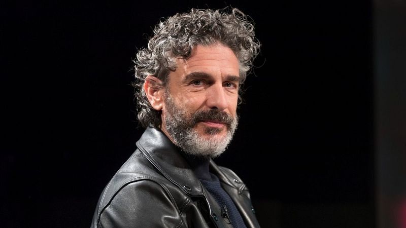 Homenaje a Leonardo Sbaraglia