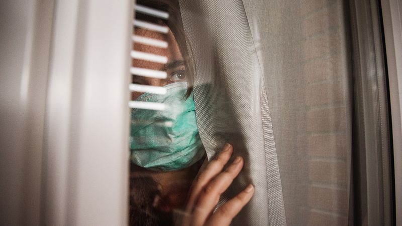 Miedo a acudir a las mesas electorales el 14F por el covid - La hora de La 1 | Ver