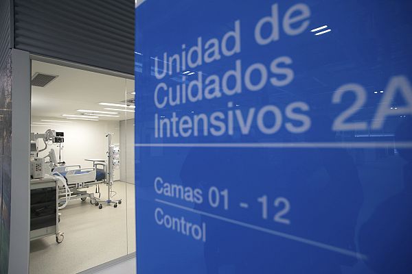 Denuncian 16 UCI cerradas en el Infanta Sofía de Madrid