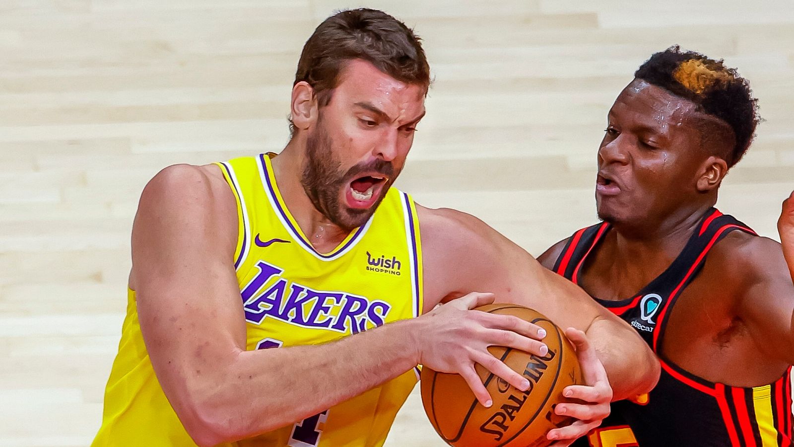 Los Lakers suman una nueva victoria y los Timberwolves no pueden con los 'Cavs'