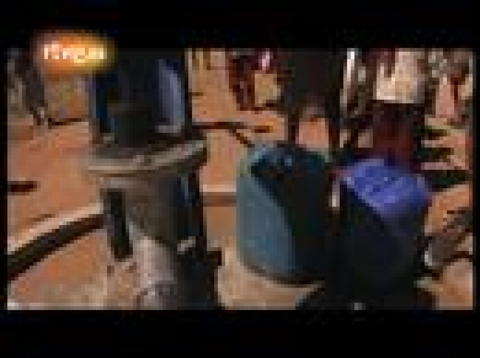 En Portada. Viaje a la finca de Mugabe. Avance