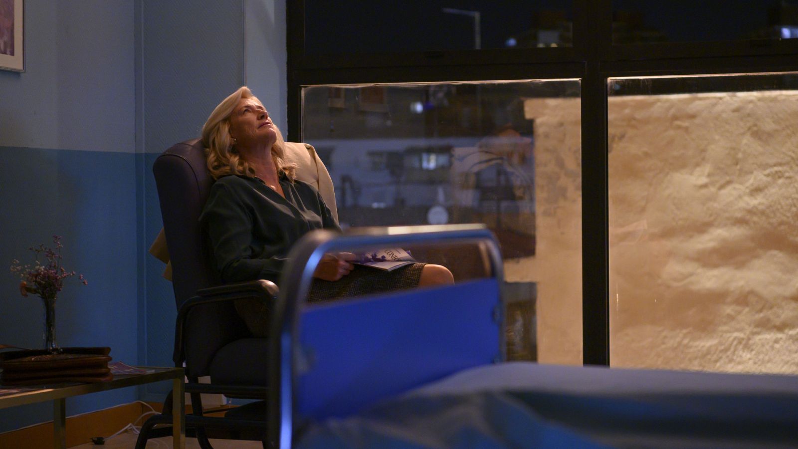 Así comienza el capítulo 374: "Mayday Mayday"