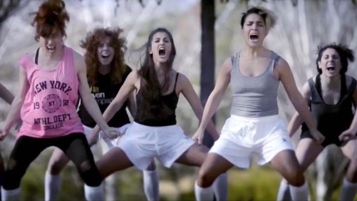 Universo UNED - Teatro y Deportes en los inicios del siglo XXI