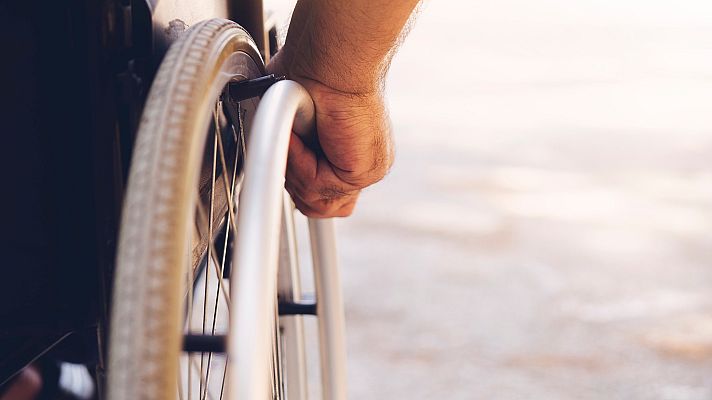 Telediario 1 - Discapacidad y desempleo: caen un 32% los nuevos contratos para el colectivo por la pandemia