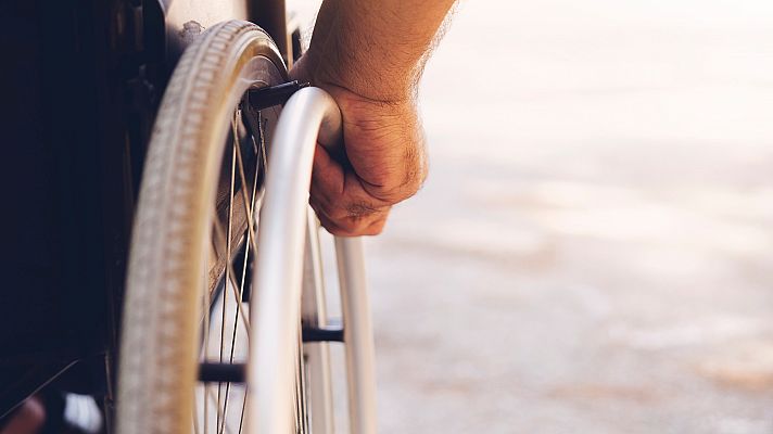 Telediario 1 - Discapacidad y desempleo: caen un 32% los nuevos contratos para el colectivo por la pandemia