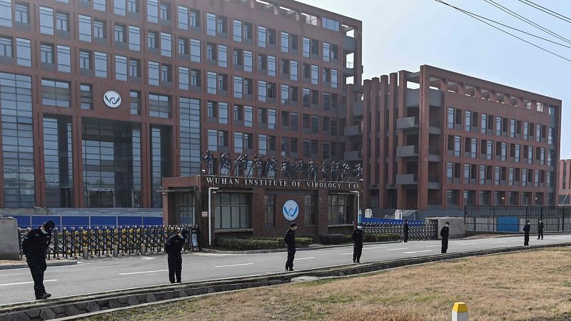 Los científicos de la OMS visitan el laboratorio de Wuhan donde se investiga el origen del coronavirus