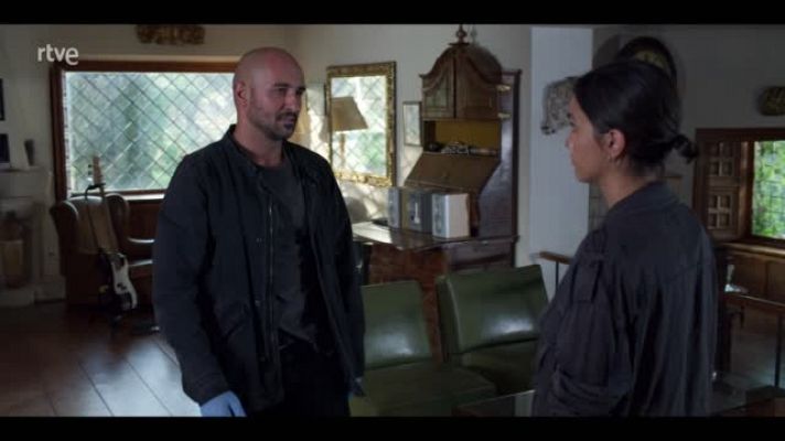 La caza - Sara y Víctor encuentran el refugio de Oriol, Son Mestral