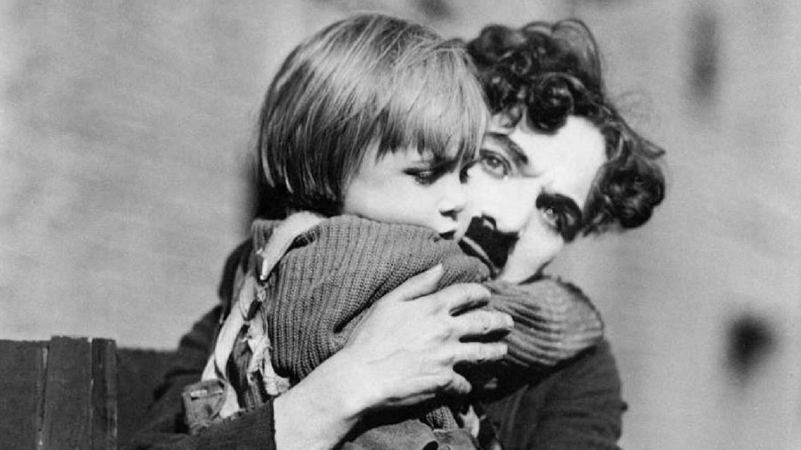 Telediario 1: 'El chico', primer largometraje de Charles Chaplin, celebra su centenario en los cines | RTVE Play