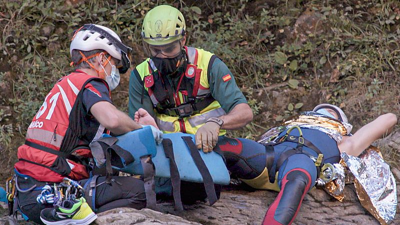 Episodio 5: Bajo tierra Rescate - Episodio 5: Bajo tierra - ver ahora