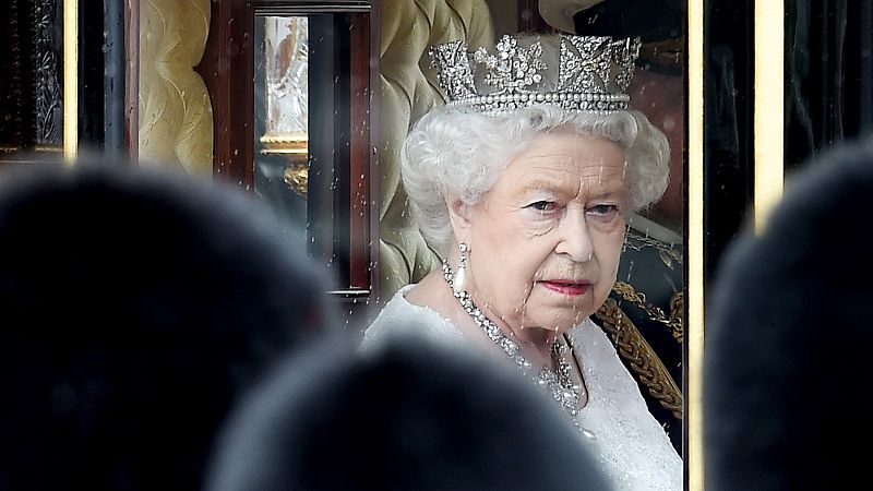 La reina Isabel II presionó al Gobierno británico para ocultar su patrimonio, según The Guardian