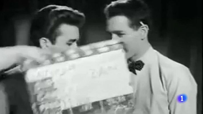 Telediario 1 - James Dean habría cumplido 90 años este 8 de febrero