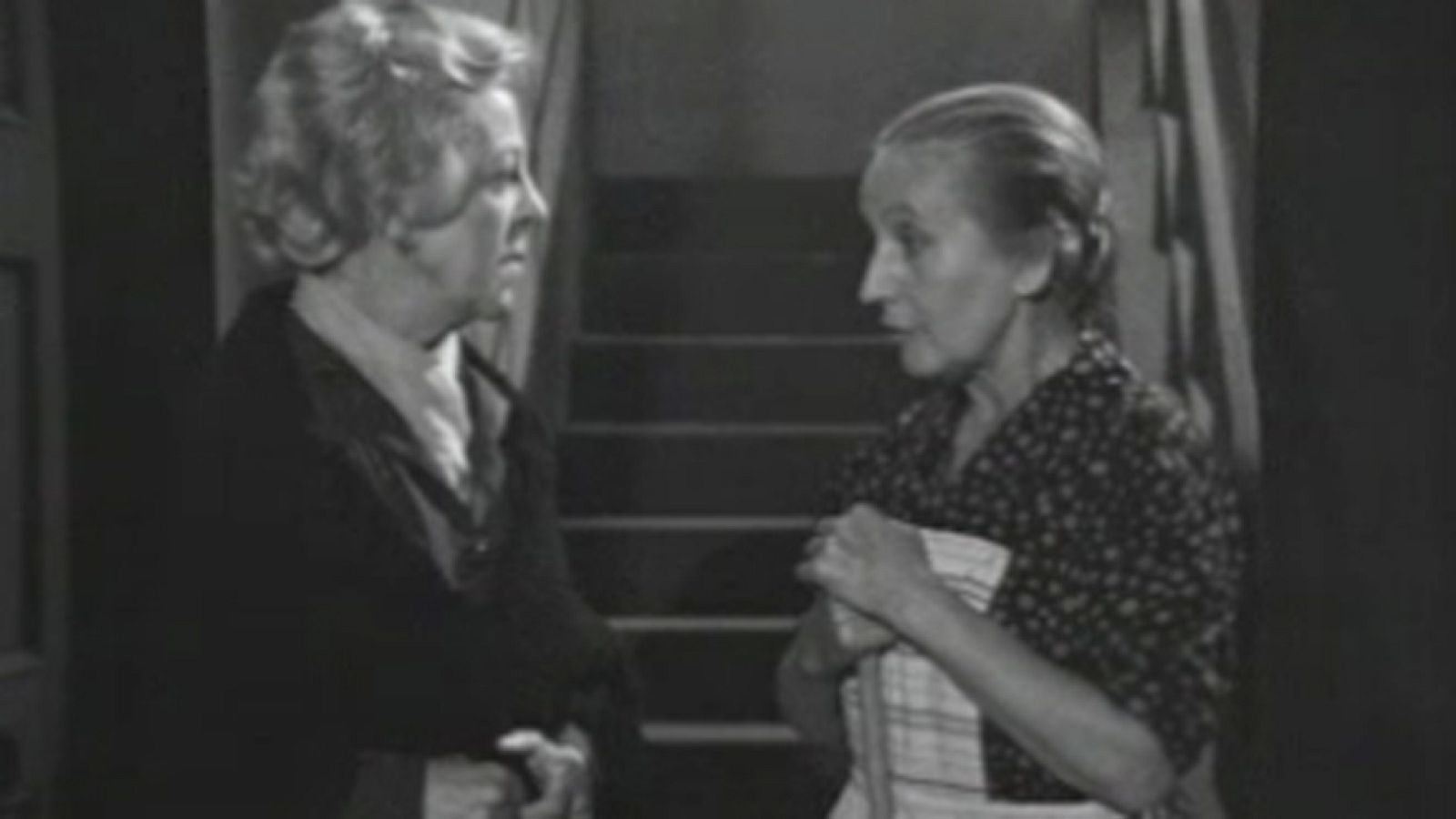 A través de la niebla - El regreso - A través de la niebla | Ver