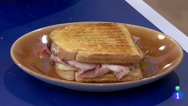 Miguel ángel muñoz nos enseña a preparar el sándwich mixto perfecto