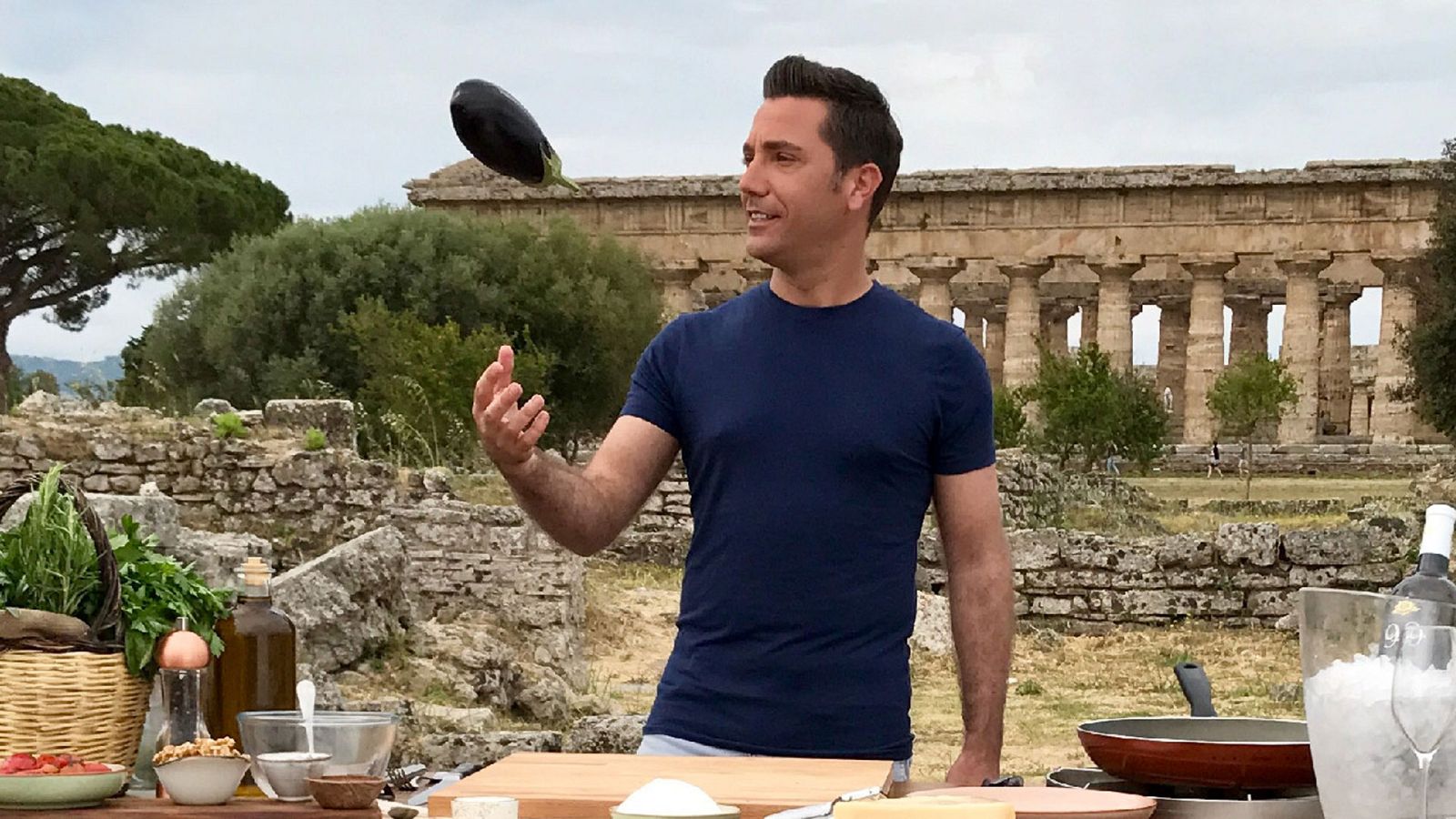 La escapada costera de Gino en Italia - Toscana y Lacio - ver ahora