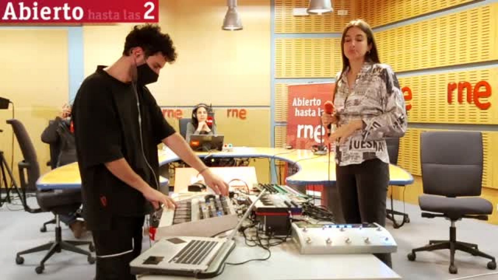 Abierto hasta las 2 - Delaporte - Vídeo de 'No' - 07/02/21 - Escuchar ahora