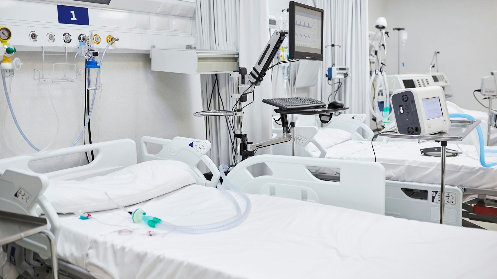 ¿Qué se necesita para montar una UCI? - La hora de La 1 | Ver