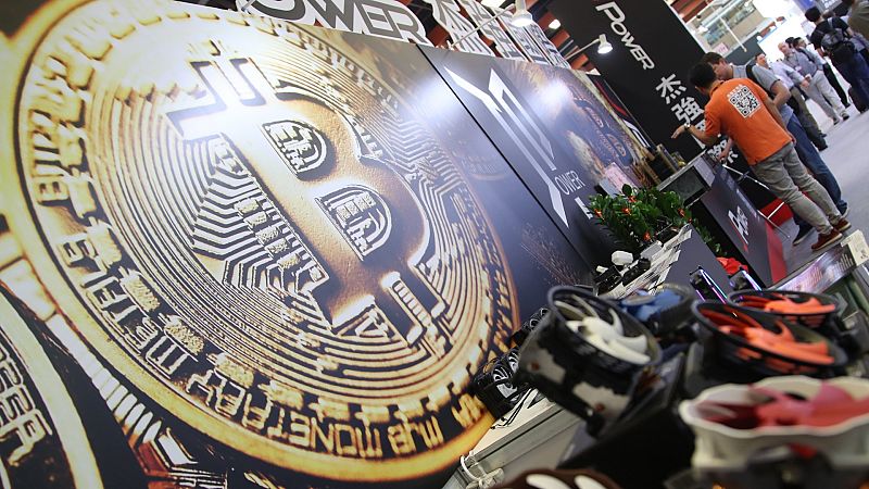 Tesla admitirá la criptomoneda Bitcoin para comprar sus coches eléctricos