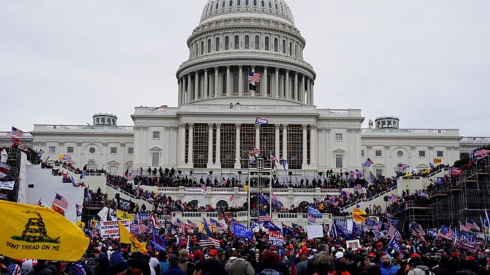 Seguidores de Trump que estuvieron en las protestas ante el Capitolio opinan sobre el 'impeachment'