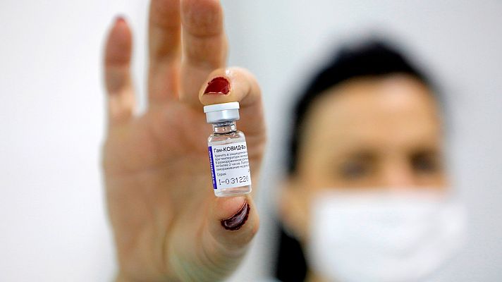 Rusia vacuna en lugares públicos para animar a la ciudadanía