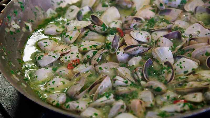 Expediciones culinarias. Alimentos del mar - Episodio 7: Mariscos - ver ahora