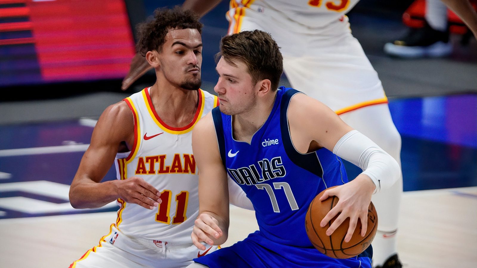 Doncic lidera el triunfo de Dallas con un nuevo 'triple-doble'