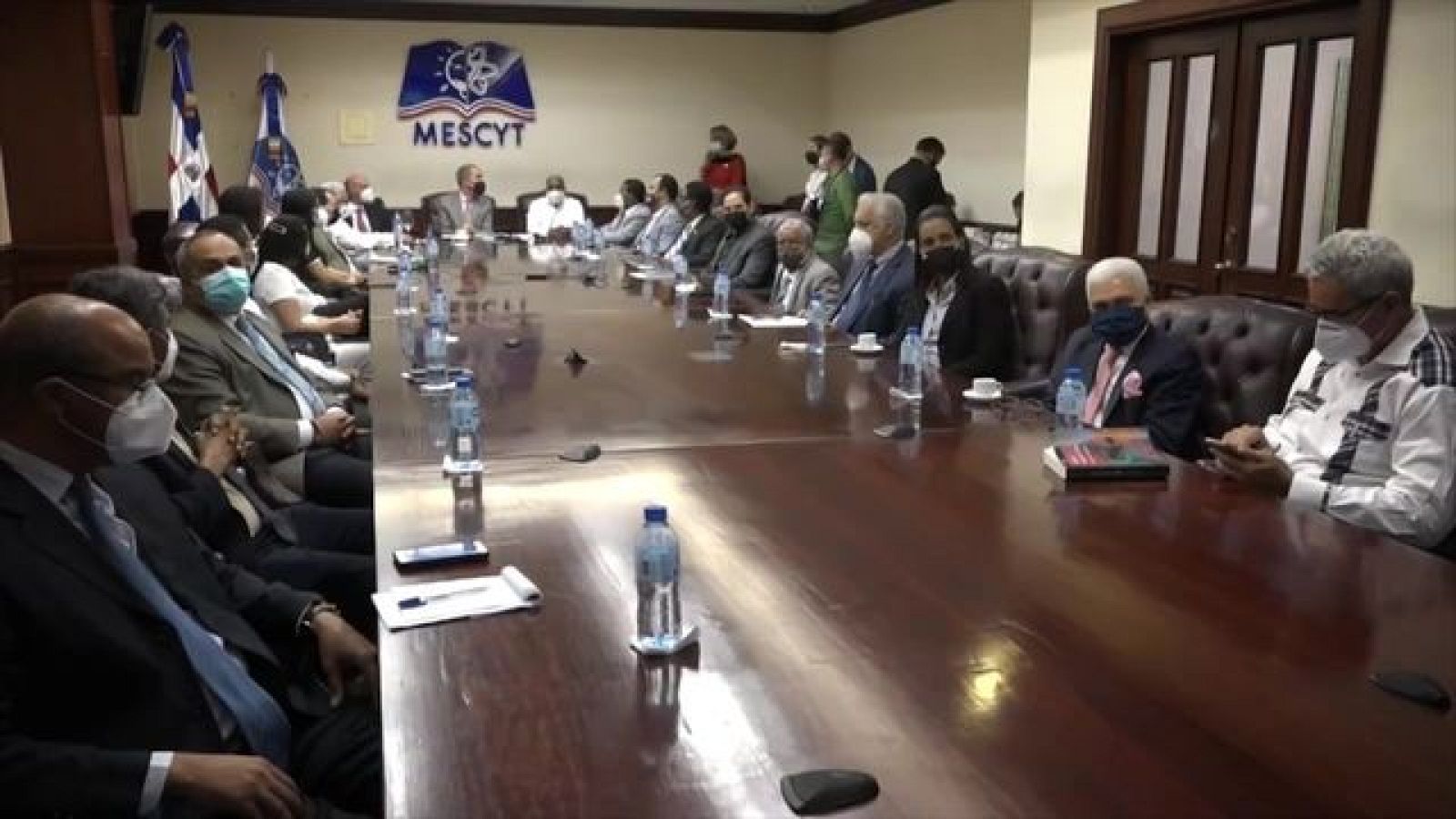 Firma de acuerdos UNED- MESCYT-INTEC