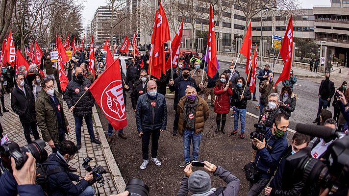 Telediario 1 - Los sindicatos piden la derogación de la reforma laboral