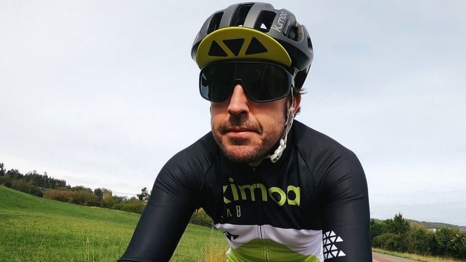 Fernando Alonso sufre un atropello cuando entrenaba en bicicleta