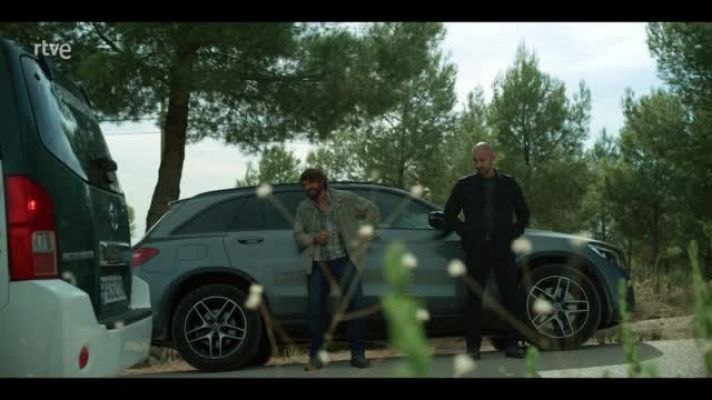 La caza - Selva y Víctor le tienden una trampa a Oriol