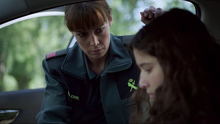 La caza - Cati amenaza a Samiah