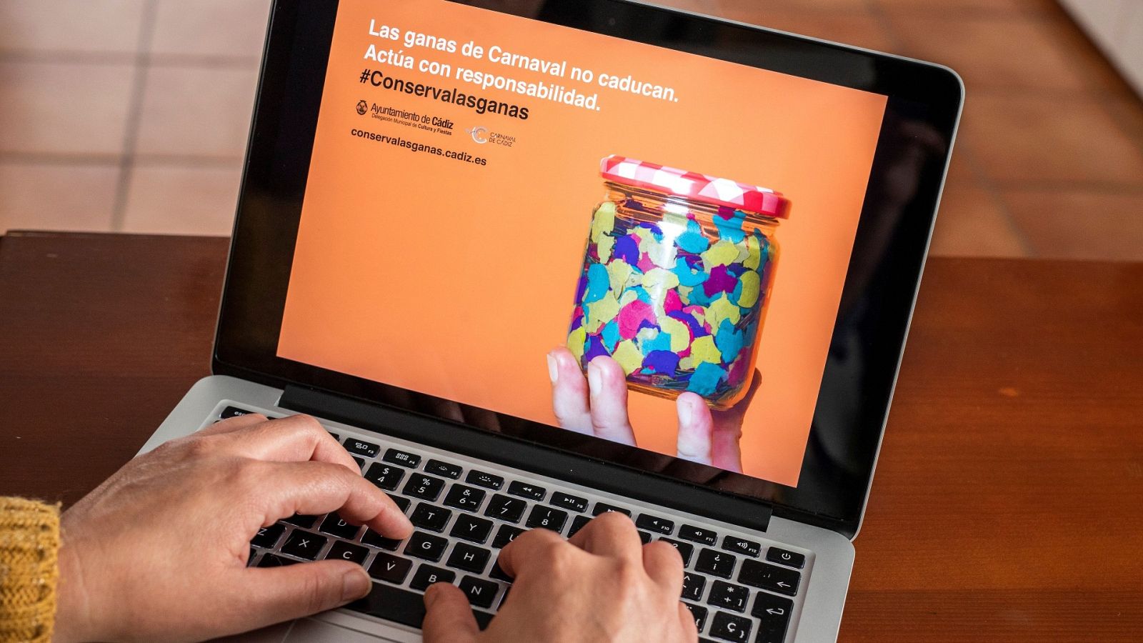 La pandemia le roba a Cádiz el Carnaval en las calles y traslada la celebración a las casas con actividades virtuales