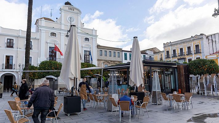 Varias comunidades autónomas relajan las restricciones en la hostelería